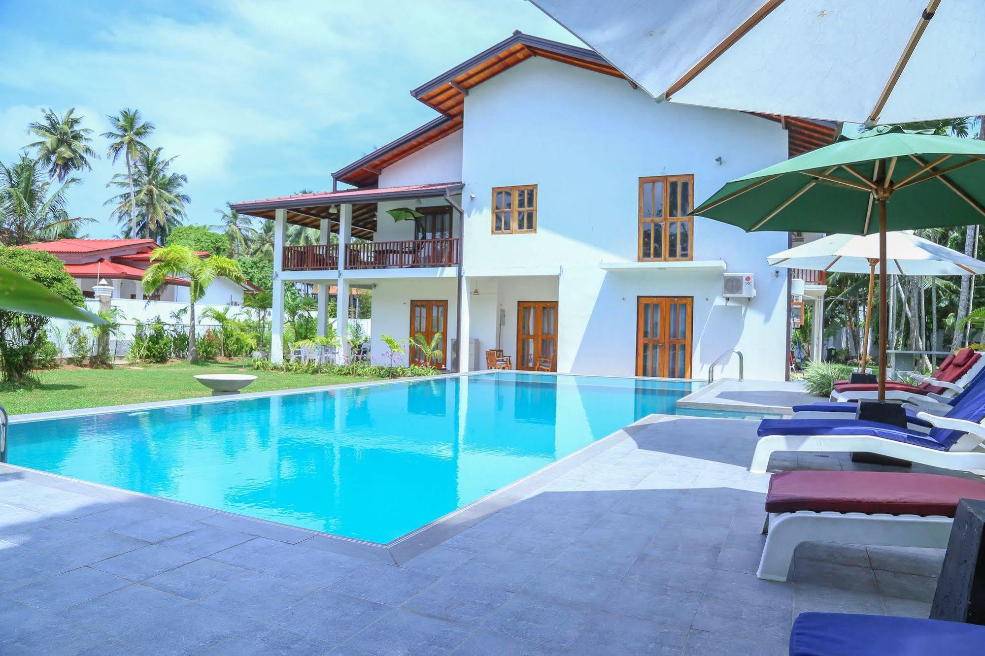 Hikka Resort Hikkaduwa Exterior photo
